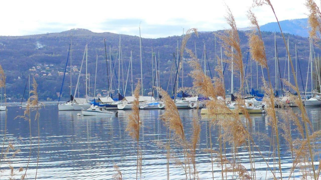 The Gulf Villa - Lago Maggiore Monvalle Bagian luar foto